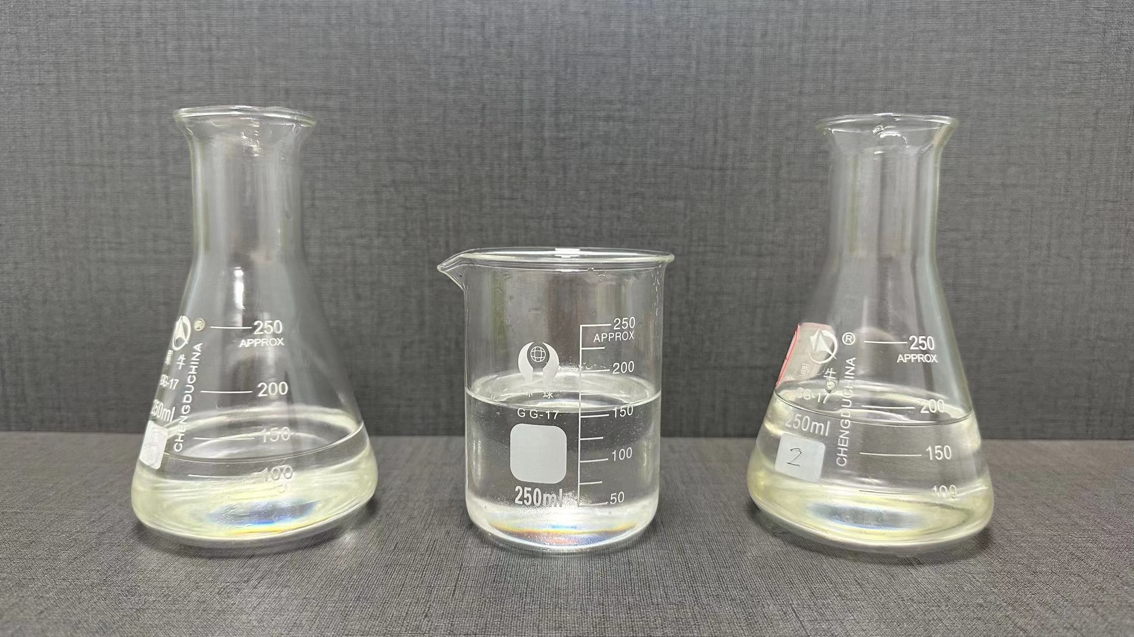 High Quality Top CAS 6422-86-2 Dotp Plasticizer for PVC 99.5% Dioctyl Terephthal oil liquid