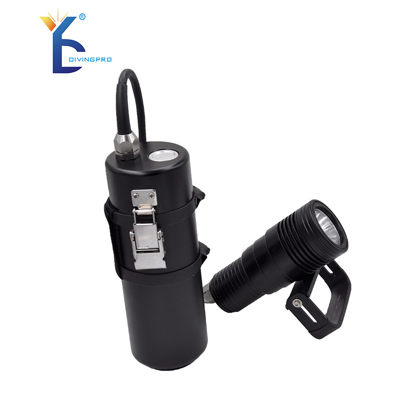 Rechargeable Flashlight battery underwater lithium 18650 battery 8800mah