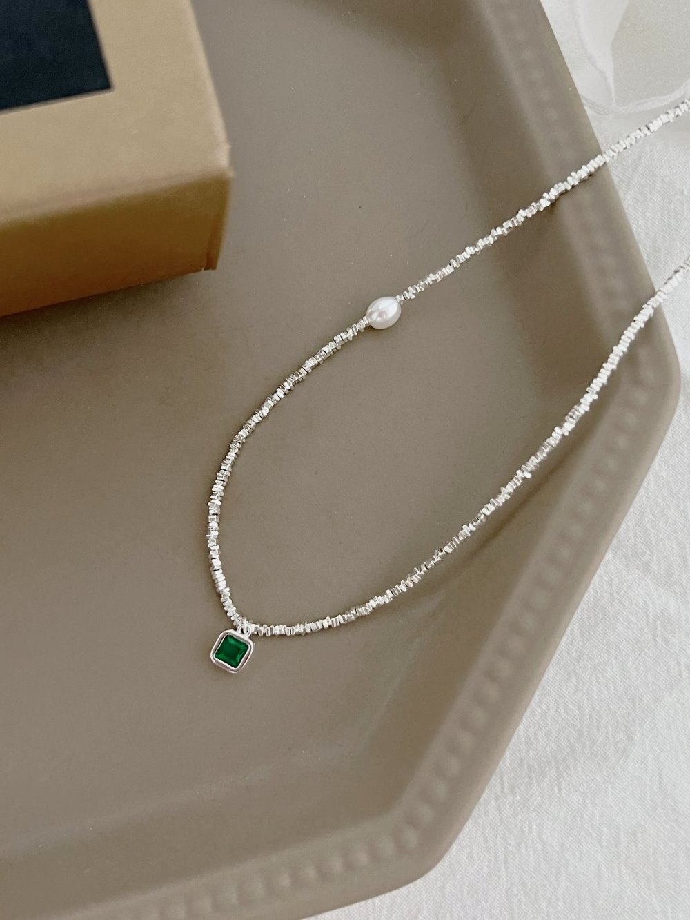 Dylam Stylish 925 Sterling Silver Fresh Water Pearl necklace Broken Beaded Emerald 5A Cubic Zirconia Pendant Necklaces for women