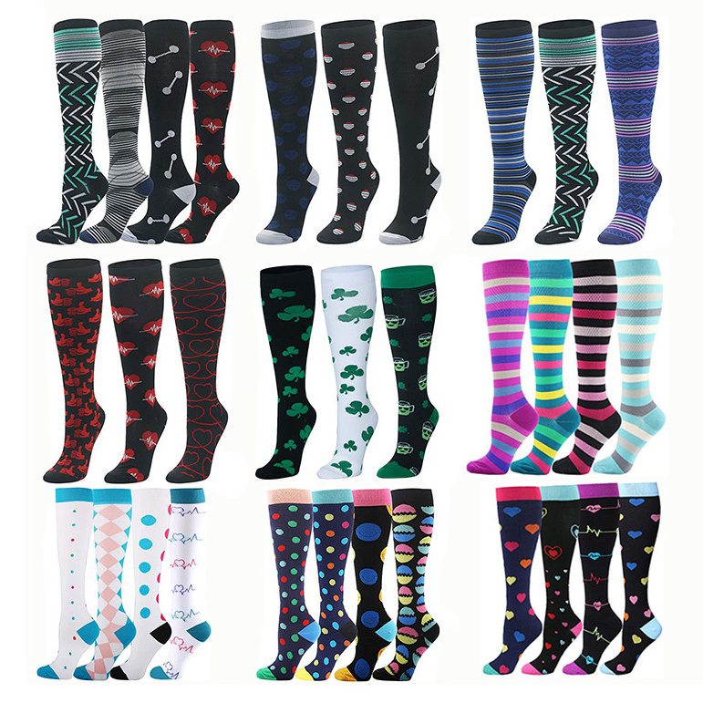 Wholesale Customized Logo Workout Knee High Socks Long Cycling Medical Stockings for Running 20-30 mmhg Nurse Compression Socks