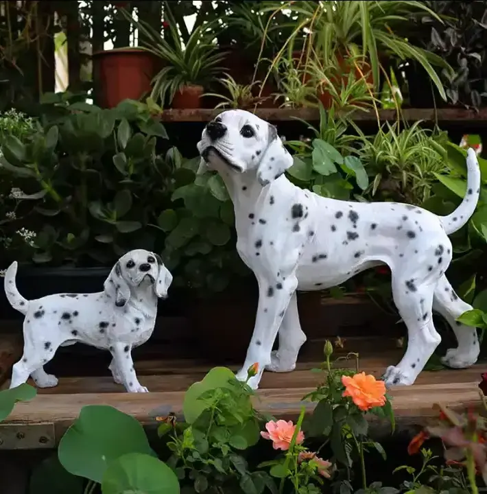 Miguo Outdoor Sculpture Custom Fiberglass Classic Dog Dalmatian Model Sculpture Decorative Resin Dalmatian Dog Statue