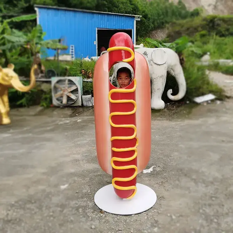 Miguo Custom Fiberglass Food Hot Dog Sculpture For Bakery Outdoor Large Art Creative Decorations