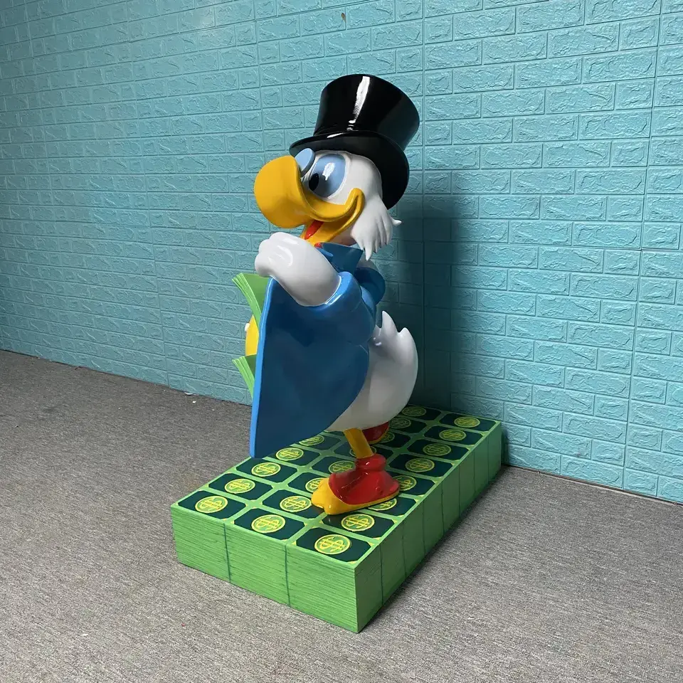 Miguo Custom Cartoon Outdoor Decor Life Size Rich Duck Fiberglass Sculpture Statues Is In Stock.