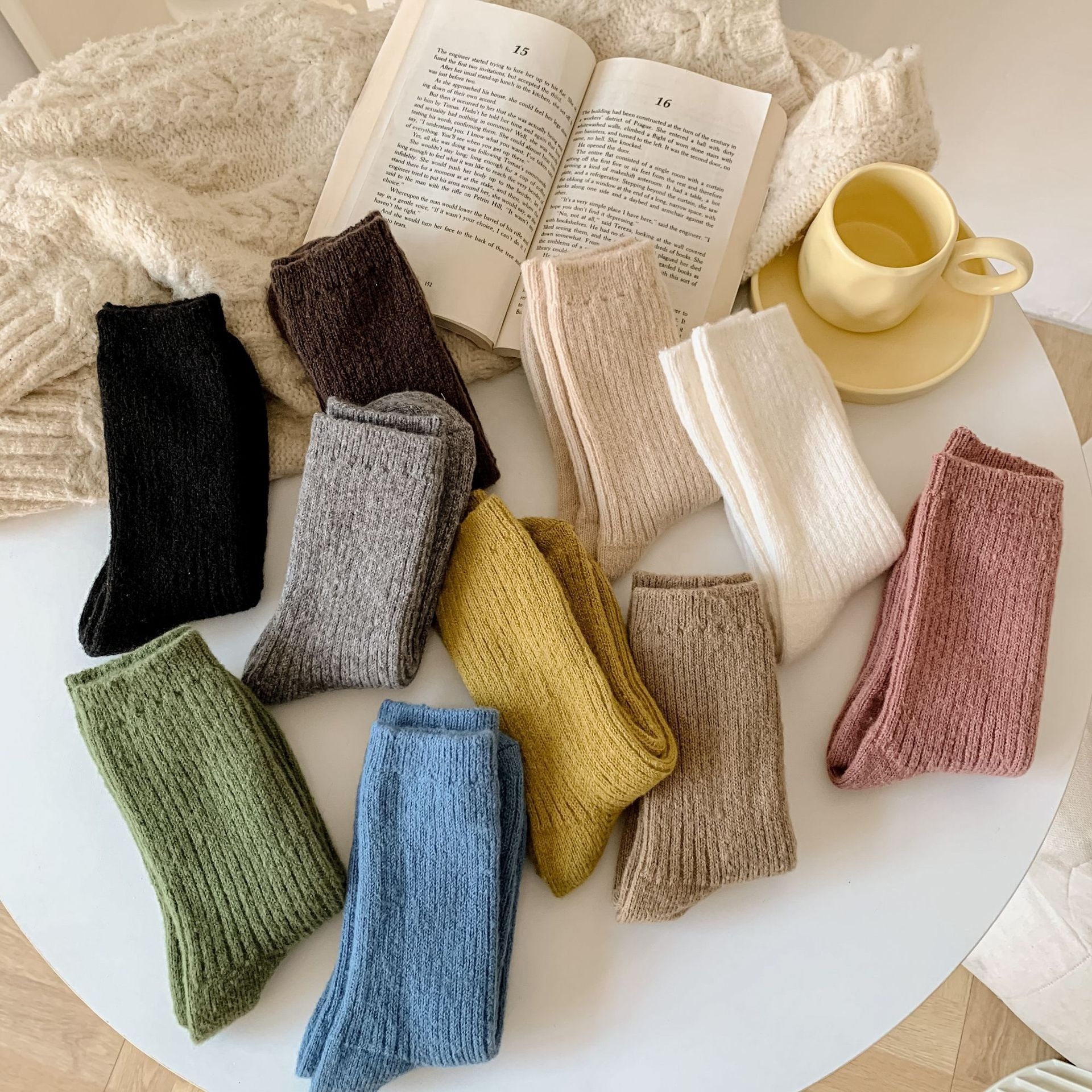 Dynamics Winter Thick Cashmere Fluffy Cozy Warm Women Socks Korean Fashion Solid Color Women Wool Slouch Socks