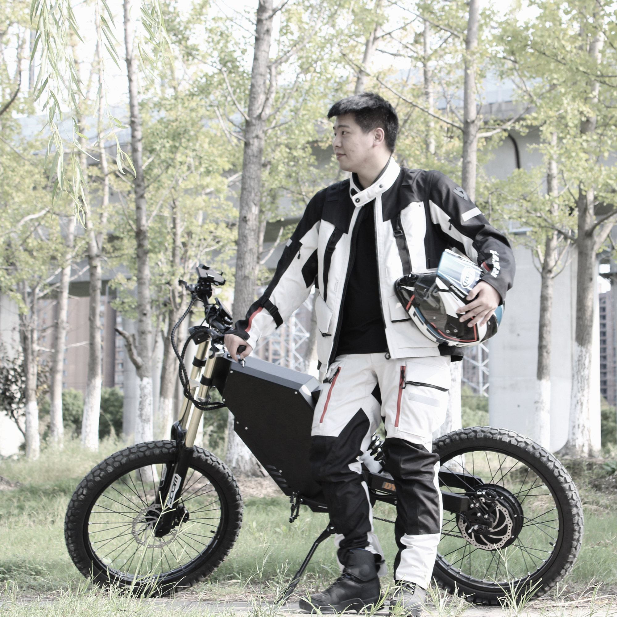 3000w 5000w 8000w 12000w 15000w Stealth Bomber Electric Bike Sur Ron Dirt Road Mountain Fat Tire Electric Bike