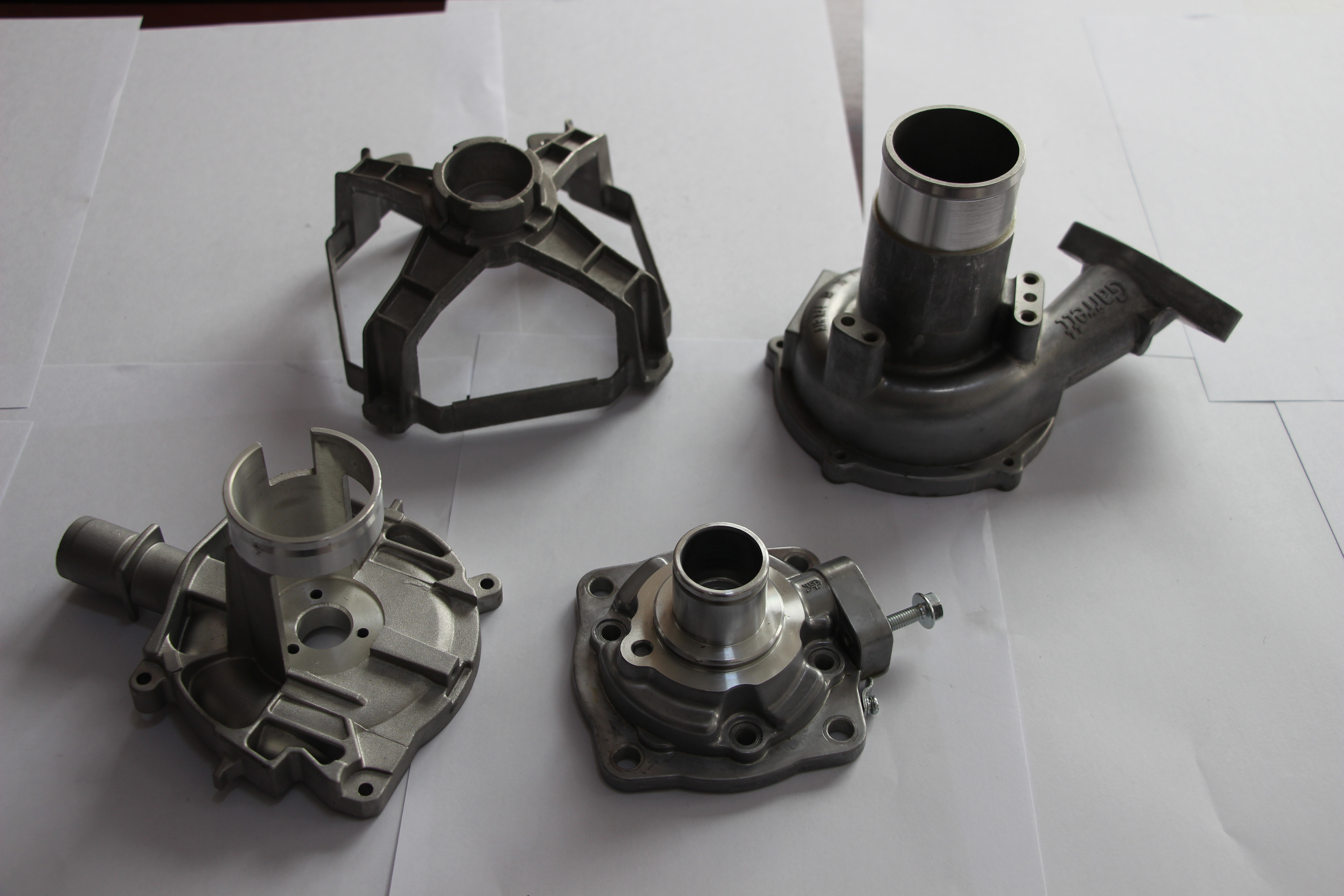 Customized precision metal stainless steel aluminum cast parts die casting