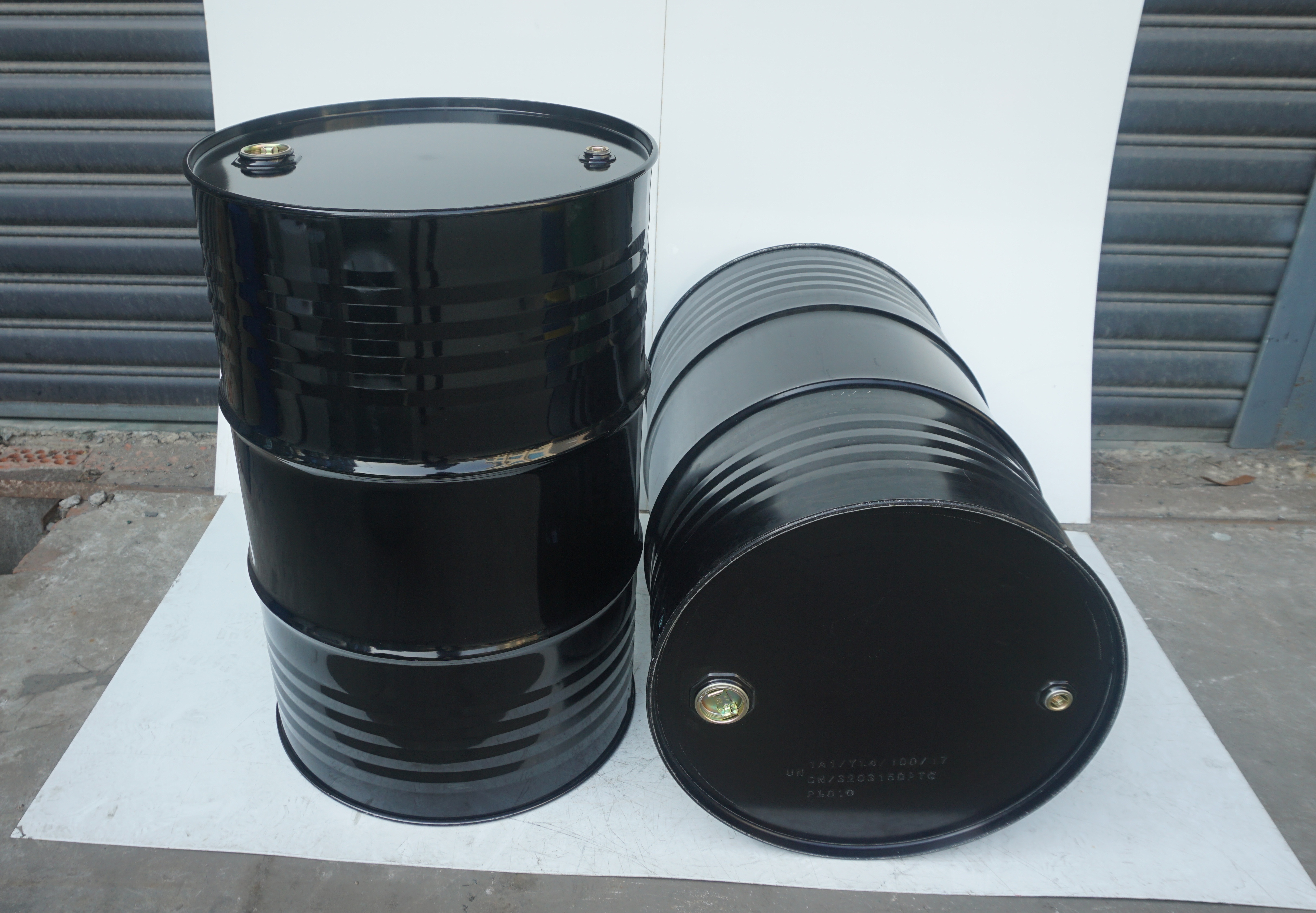 Customized logo close lid 55 gallon 200 liter steel metal drums for oil sale