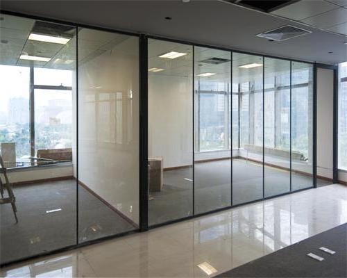 2020 new tempered ultra clear safety glass room divider