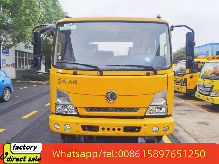 Hot selling Dong feng 4x2 5 tons LHD light duty China flatbed wrecker towing truck rollback road wreckers tow platform trucks