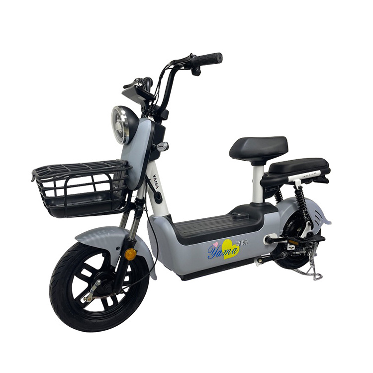 Beautiful fashionable high-quality urban commuting mopes electric vehicles scooters e bike