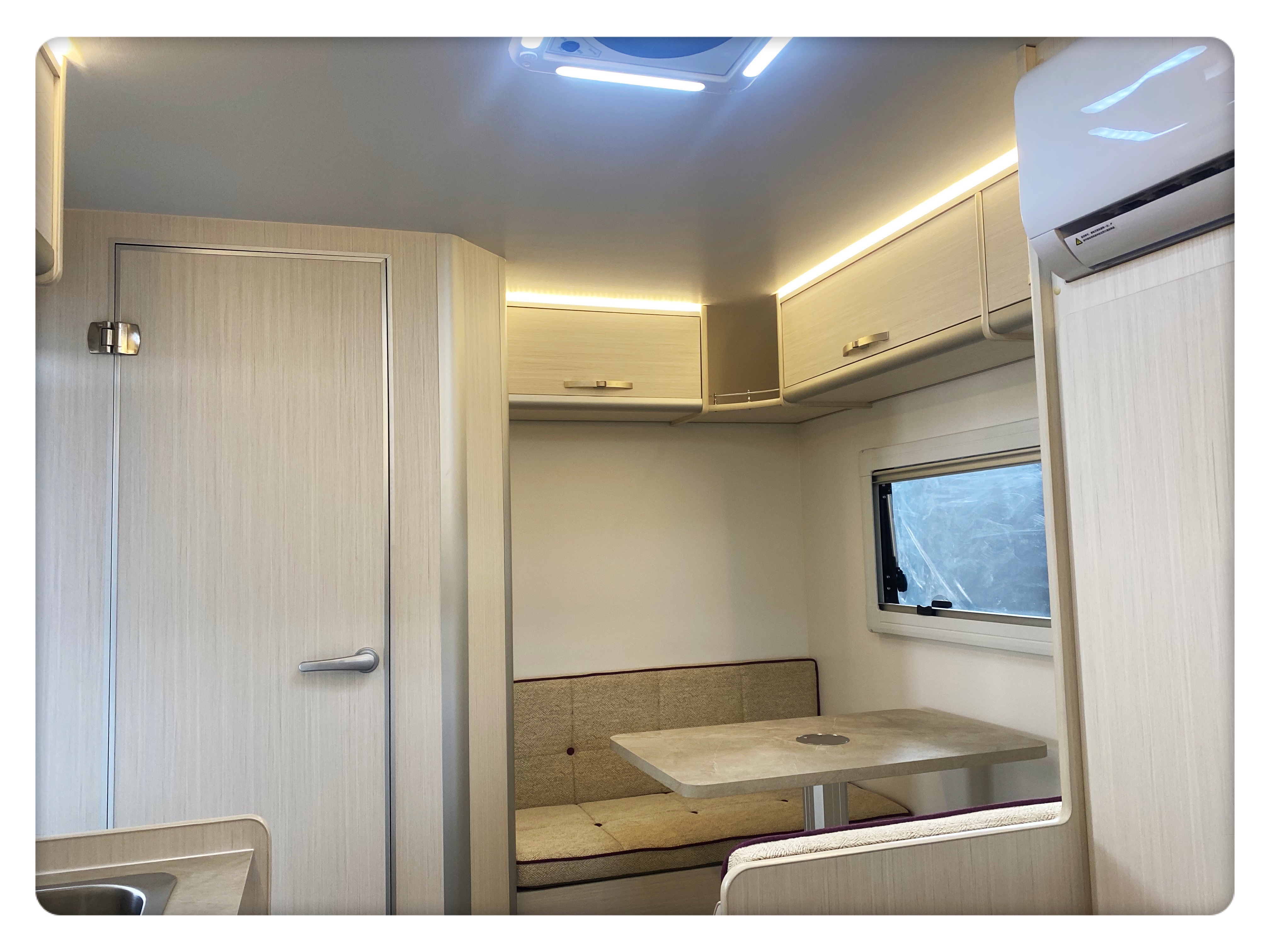 Famous Luxury Campervan Air Stream Campers Motorhomes Camping Caravans Van RV Travel Trailers 380 with bathroom for sale