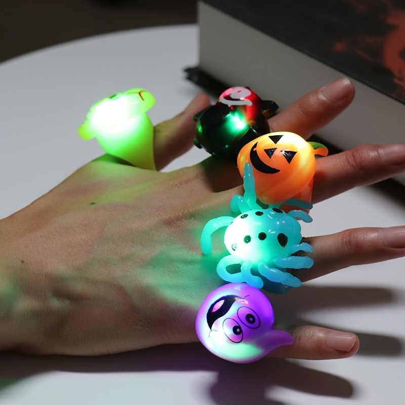 Wholesale 4cm*4cm*4cm Halloween small gifts prom party finger light up glowing toys weird pumpkin spider ghost skeleton bat ring