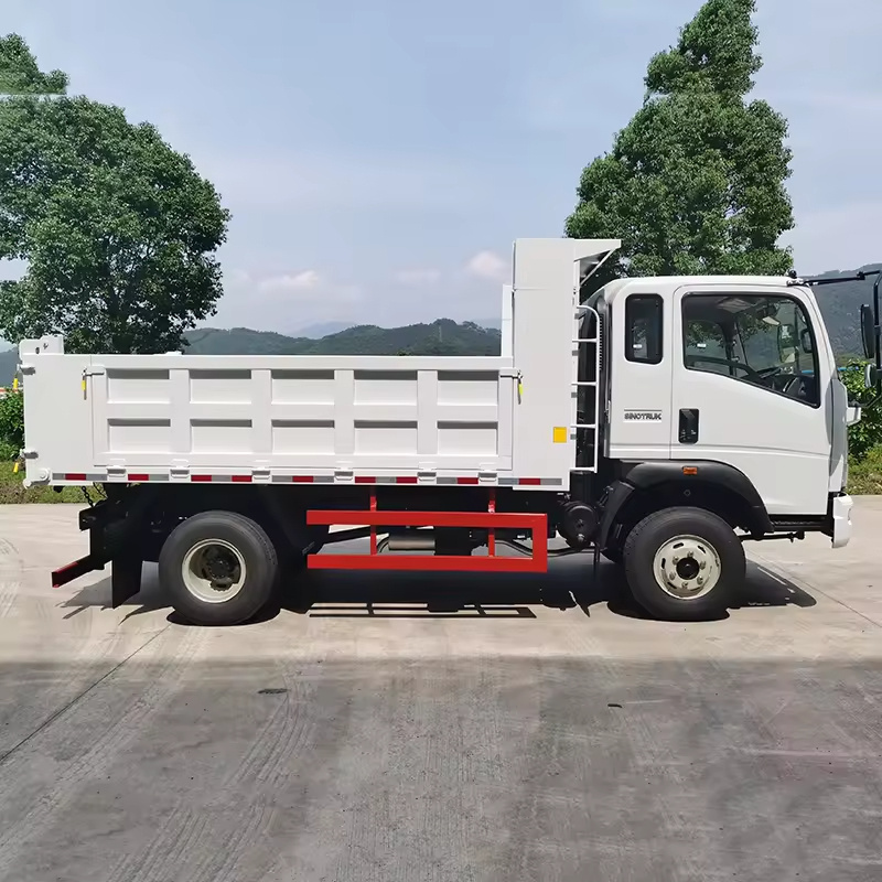 Factory Price New Chinese Brand Sinotruk Cargo 4x2 Light Dump Truck For Sale