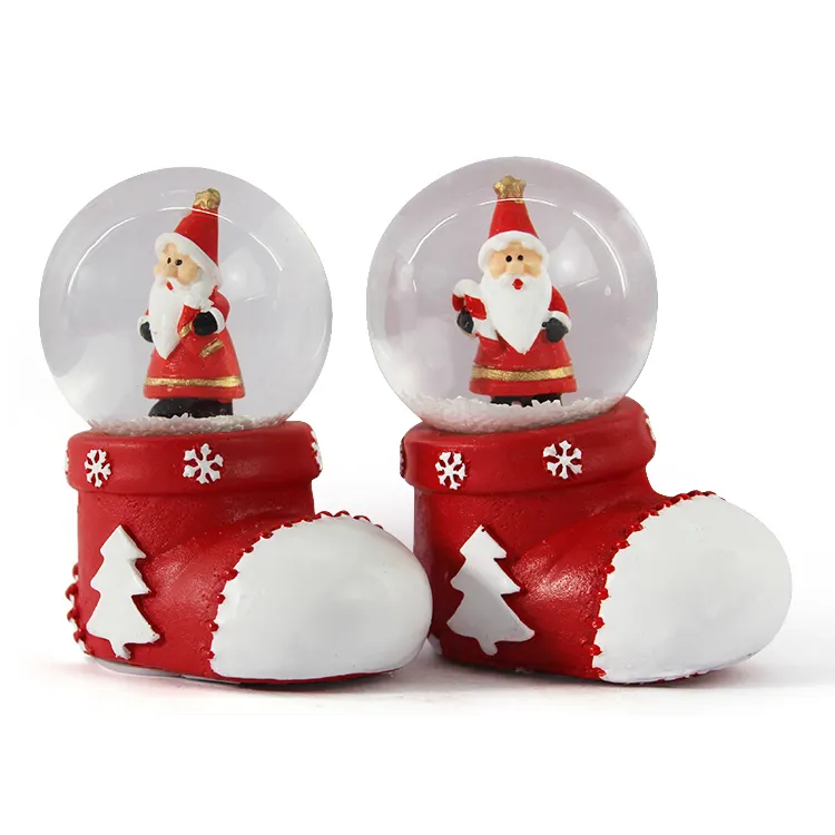 Small Batch Personalized Customization Resin Crafts Snowball Glass Snow Globe Custom Snow Globes Christmas Snow Globe