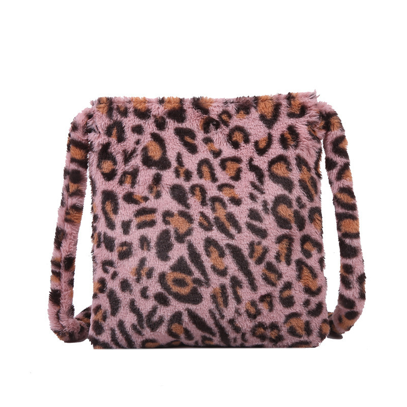 Design Wholesale Price High Quality Fashion Korean Chic Hot Selling Ins Leopard Fuzzy Cross Body Bag With Pocket For Women