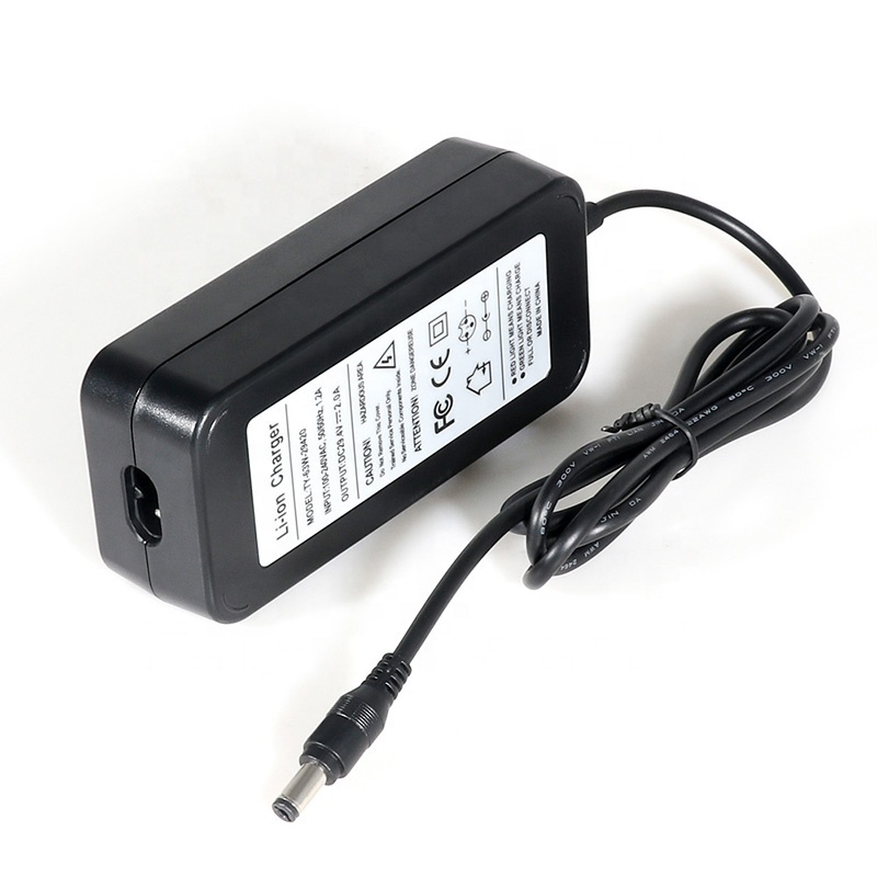 29.4V 2A Li-ion Scooter Battery Charger Adapter for Hoverboard Suspension Shoes Ebike Scooter 7Series