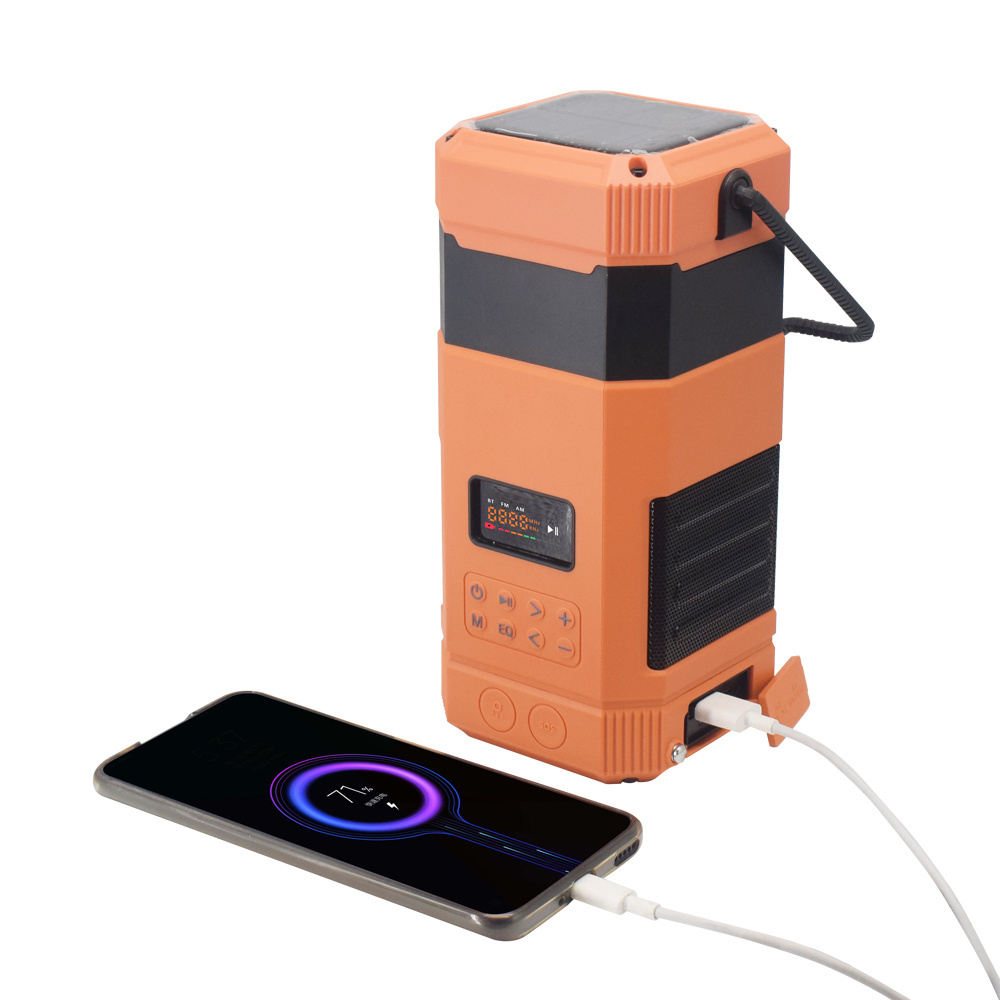 High quality Digital Dab Speaker Built-in Battery IPX6 Waterproof Portable Sos Alert with Flashlight Emergency radio