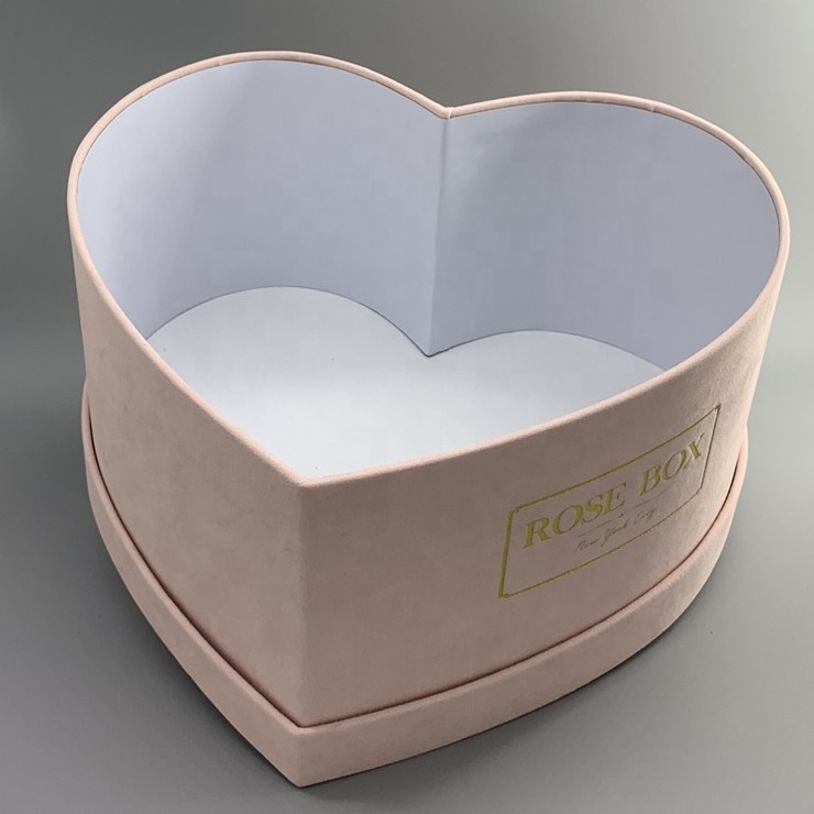 Custom heart shape paper gift box for valentine's day made in Dongguan