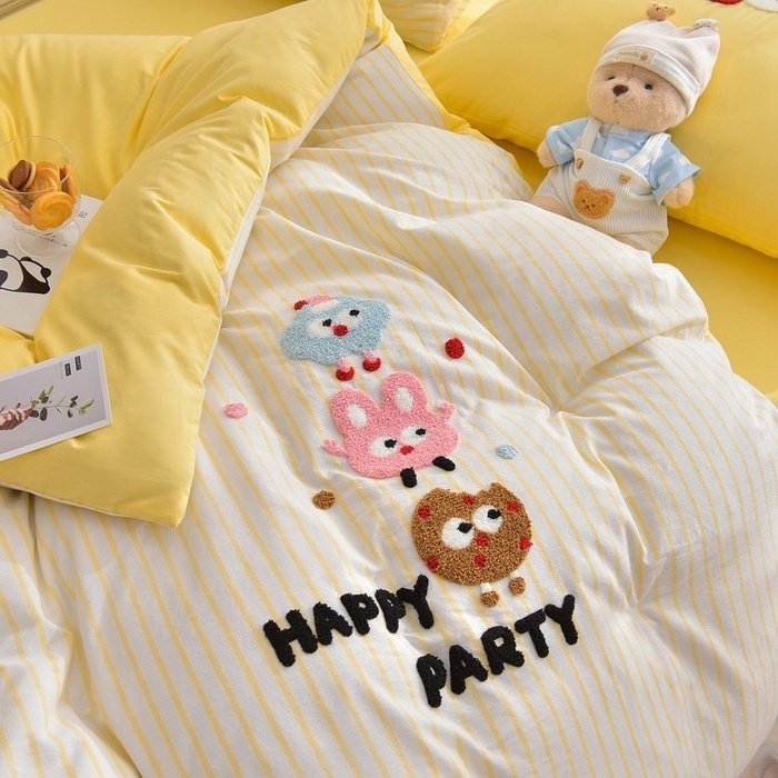 New Arrival Funny Cartoon Colorful Bedding Sets King Queen Size Cute Bear Panda Embroidery Wash Cotton Beddings Duvet Cover Sets