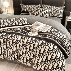 Luxury Brand Fashion Ultra Soft Milk Velvet Bedding Set Flannel King Queen Size Winter Fleece Polyester Duvet Cover Set 4-in-1