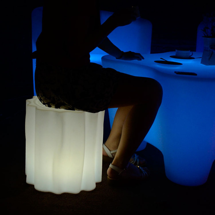 Eco-friendly PE Plastic LED Chair RGB Glowing LED Bar Stool Outdoor Furniture chair led floor lamp