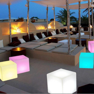 Rechargeable Illuminate Colorful Outdoor RGB LED Cube Garden Lights Battery Charge