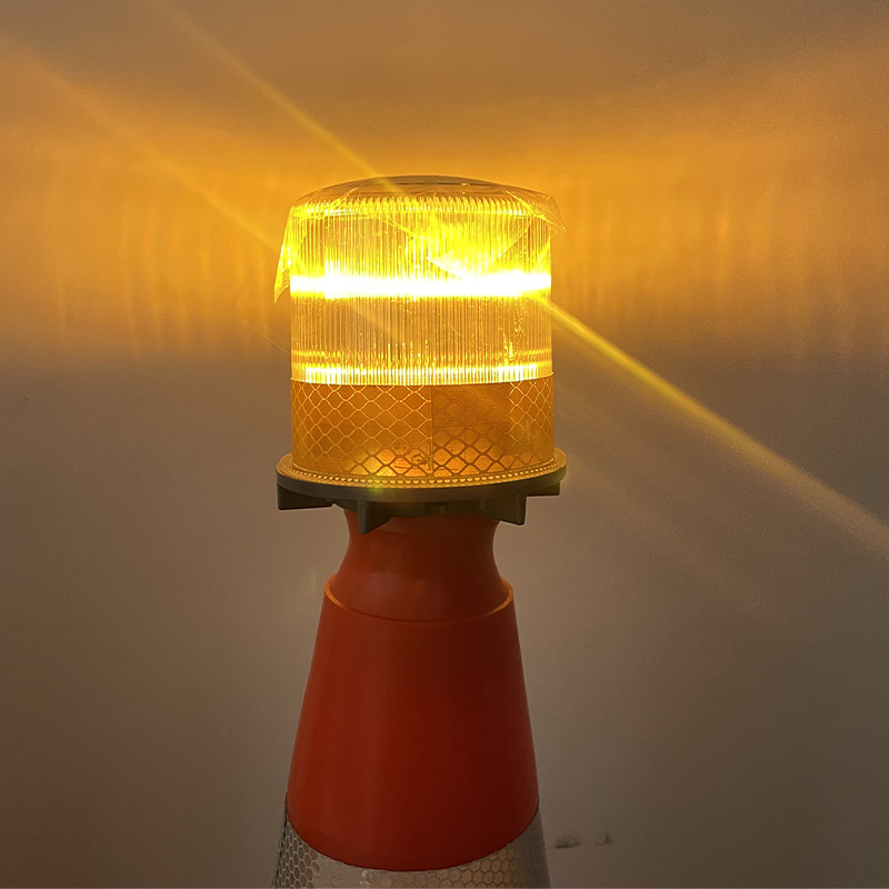 LED Flashing Solar Warning Beacon Light for Traffic Cone