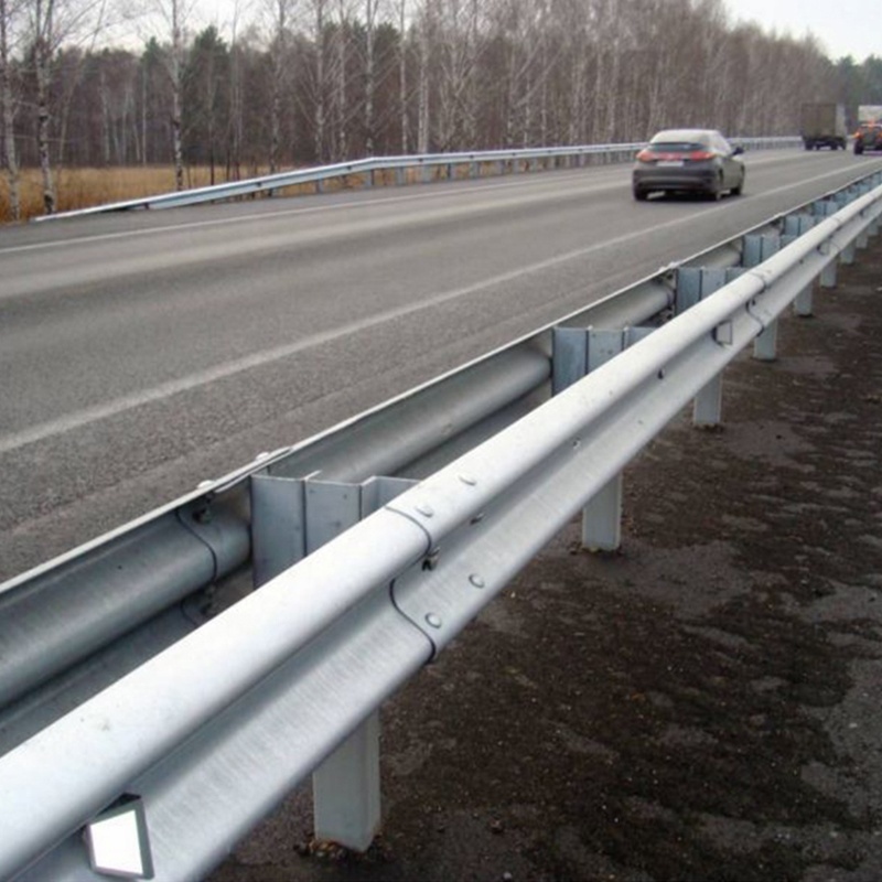 Hot Dipped W Beam steel metal guardrail crash barrier