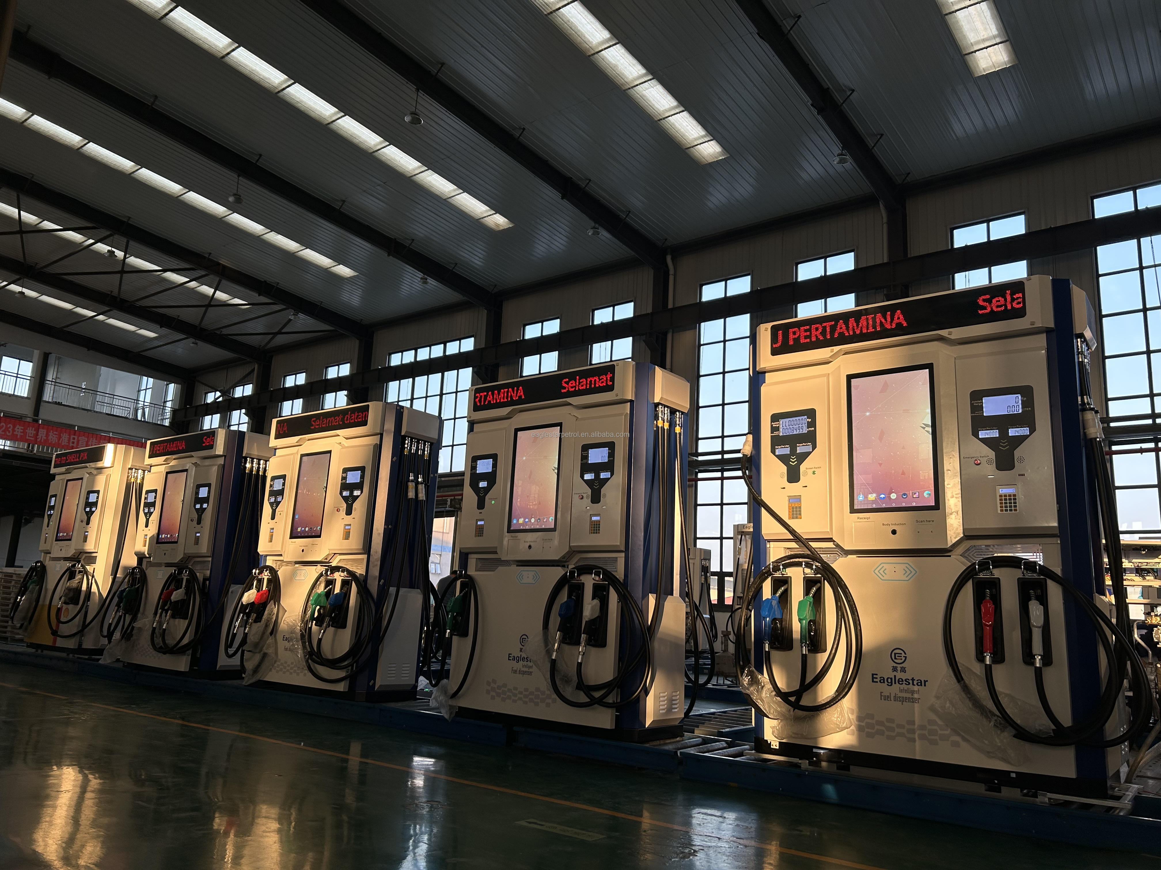 2022 New Design Gasoline Electric Self Pay Fuel Dispenser for Gas Station Machine Gasoline Pump Petroleum Equipment