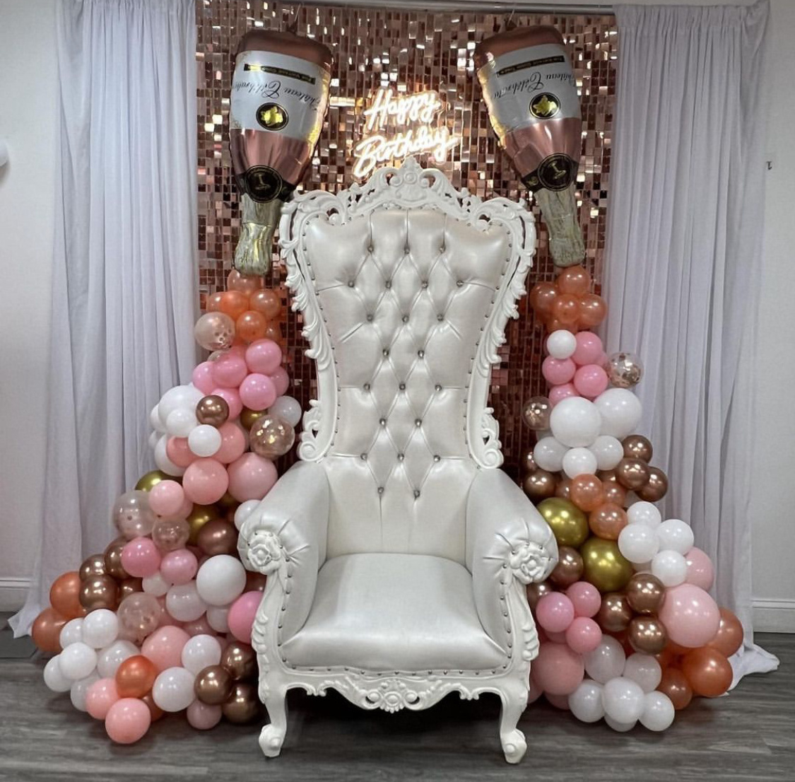 High Quality Hotel Wedding Banquet Event Party High Back Wooden Throne Sofa Chairs