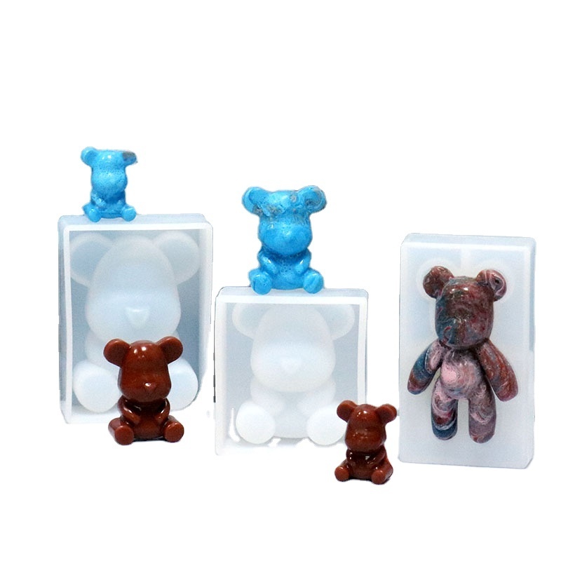 DIY Lacquer crystal drop glue forming sitting small bear cub shape silicone mold violent bear 3D Gypsum mold jewelry decorations