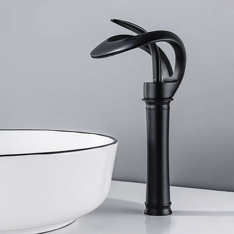 Modern style Waterfall bath basin Single handle hot and cold mixed sink Basin Waterfall faucet