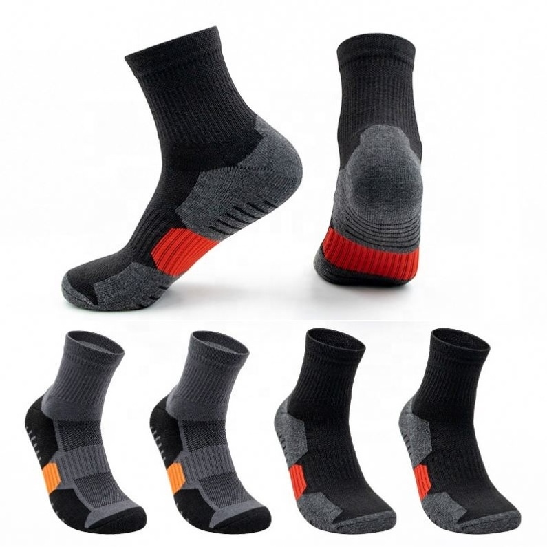 custom sock manufacturer high quality running sports basketball socks logo men anti-bacterial custom wholesale