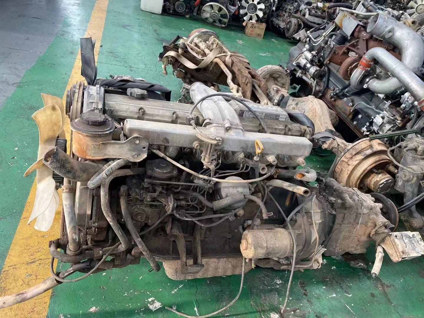 Good condition Used Engine For Toyota Land Cruiser 80 Series 1HZ 1HD Diesel Engine System and Gearbox