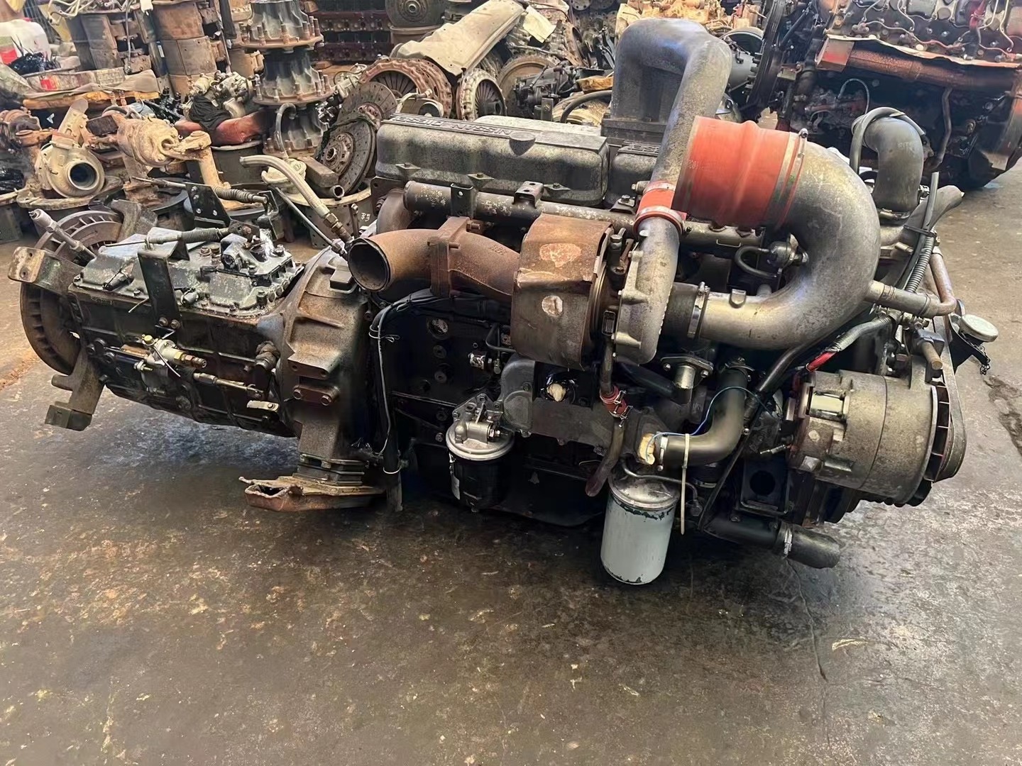 Japan Original PE6 PE6T Complete Engine With Gearbox For Nissan