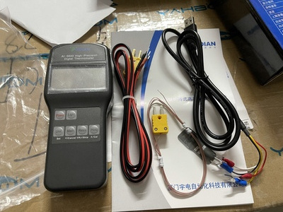 ET3868 digital temperature measuring instrument with temperature sensor