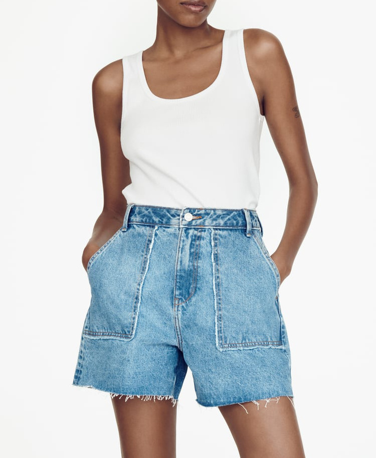 Front and Back Patch Pockets High Quality High Waist Denim Shorts Customize zip and metal button closure Denim Shorts For Women