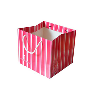 High Quality Disposable Custom Luxury Clothing Packaging Storage Box White Togo Paper Bags Custom Logo Printed Paper Bags