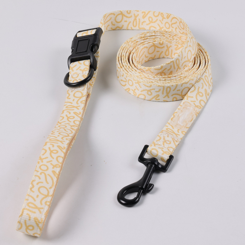 OKEYPETS Wholesale Luxury Dog Leash Quickly Release New Products Neoprene Polyester Custom Hand Free Dog Leash