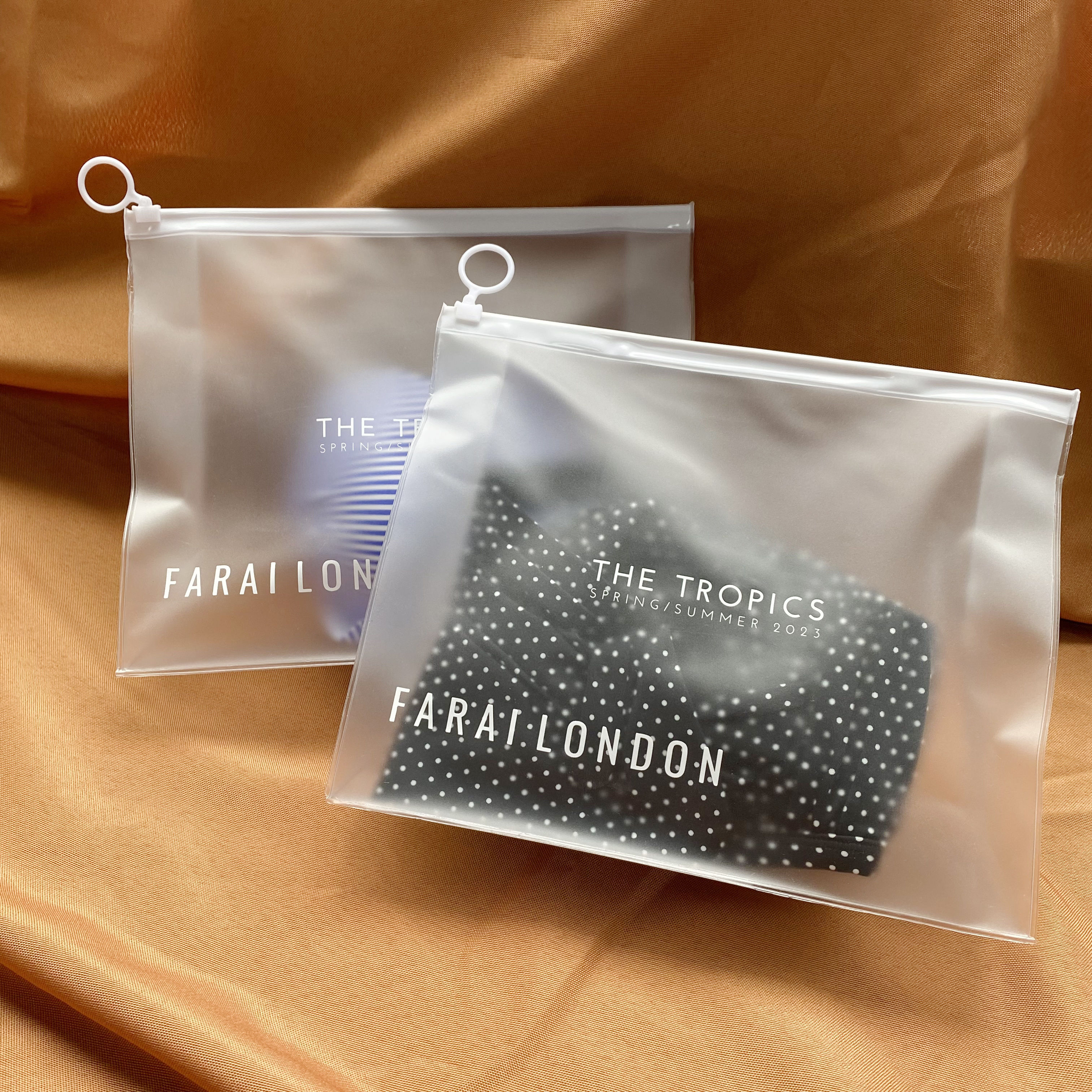 Custom Logo Plastic Bag PVC Transparent Zip Lock Round Pull  ring Zipper Packaging Bags for clothing