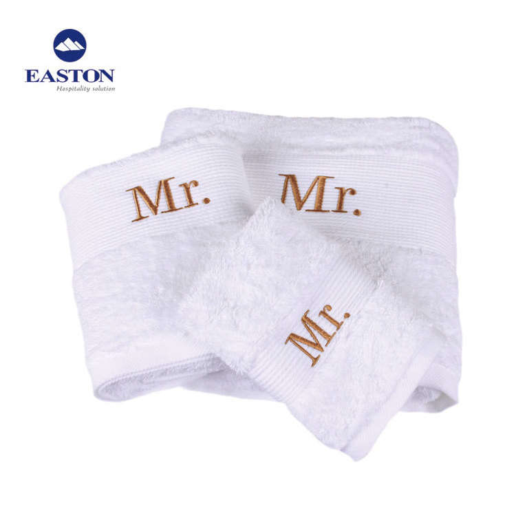 Luxury white color 5 star hilton hotel luqury bath towel set for hotel,hotel balfour spa towels with logo embossed