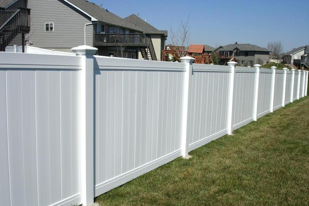 White Hot Sale Cheap Used  PVC Fence Panels Plastic Full Privacy Wholesale Vinyl Fence  for Home and Garden