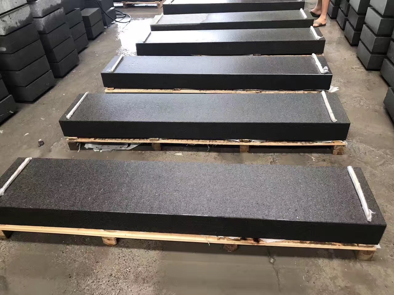 Thick Outdoor Steps Black Pearl Granite Stairs