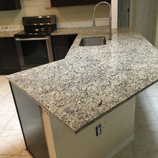 Natural Granito Santa Giallo Cecilia Light Gold Granite Customized Countertop And Polished Slabs Tiles