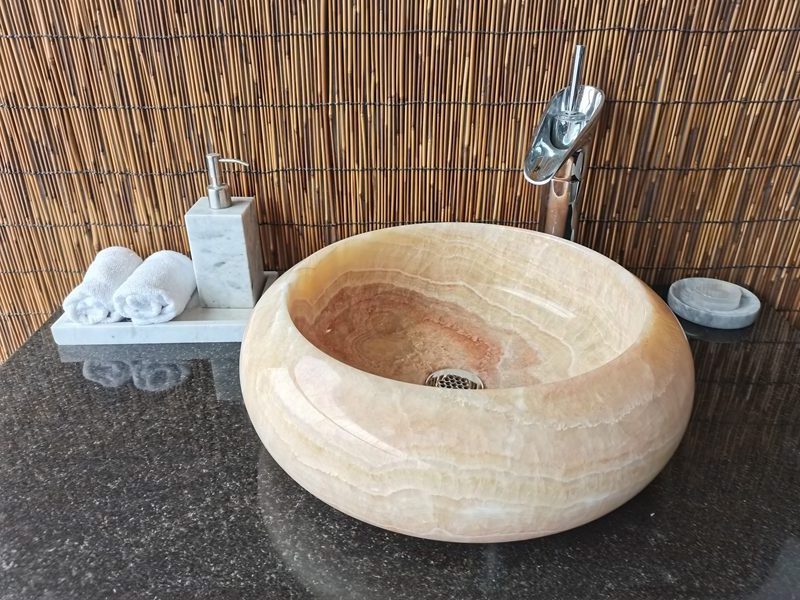 Customized Hand Carved Round Pink Marble  Sink For Bathroom Washing Basin