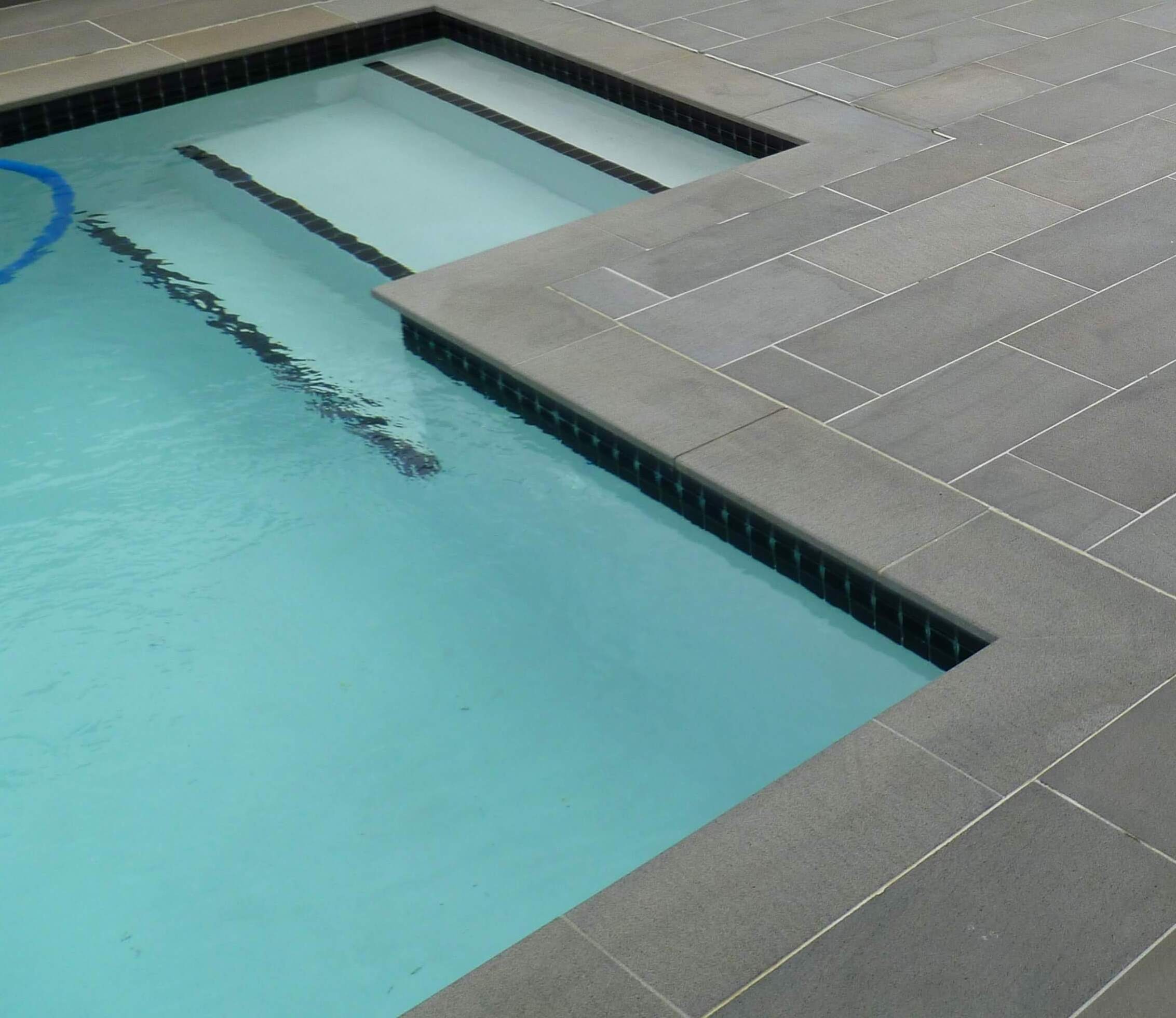 Natural Matt Surface Lava Black Grey Basalt Bluestone With Drop Down Edge Pool Patio Enclosure Slabs Coping Stone