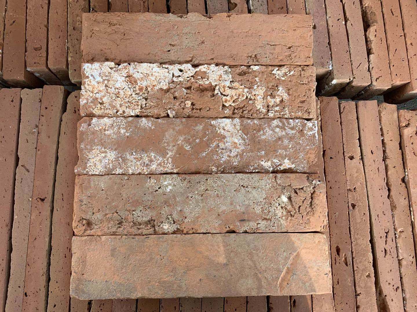 Reclaimed Antique Old Red Bricks Veneer Tiles For Exterior And Interior Wall Decoration