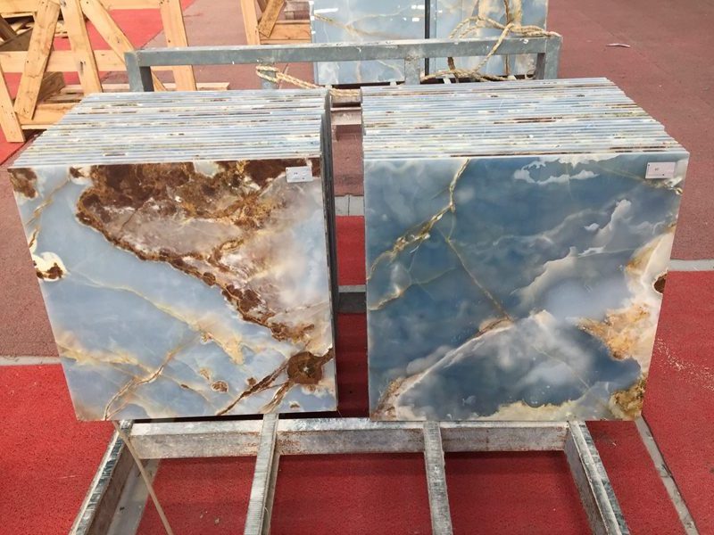 Transparent backlit natural Sky Blue onyx marble slabs for wall decoration in villa home