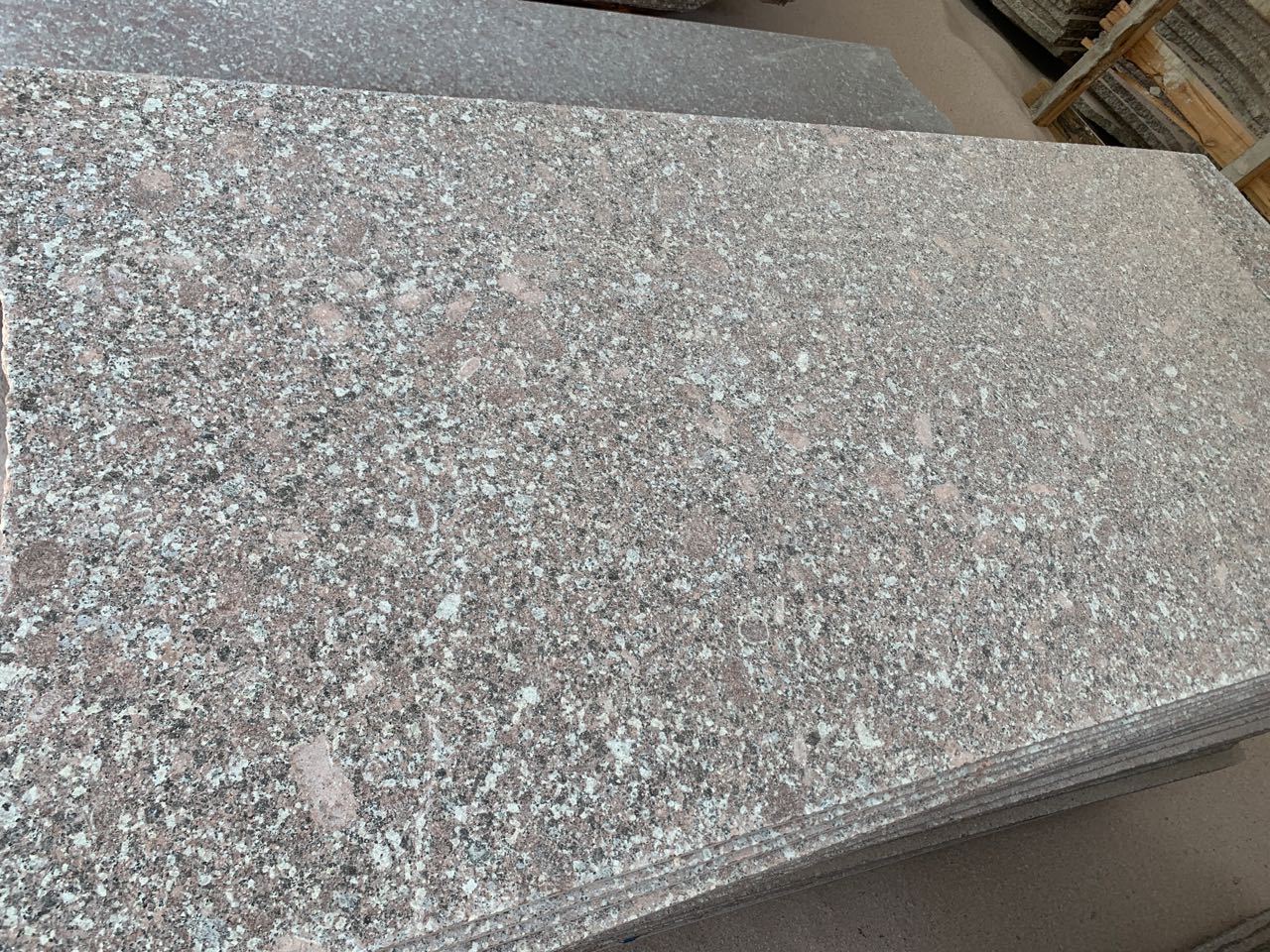 2022 Factory directly offer Red Chinese Granite G664 Slab