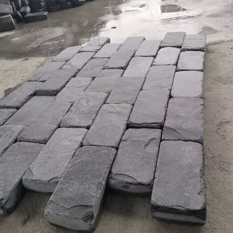 Tumbled natural black slate cobblestone pavers for outdoor paving